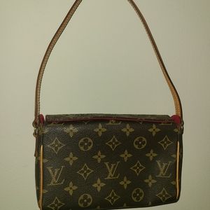 Shoulder Bag Brown LV Louis Vuitton Recital Leather Omotesando Small JJ